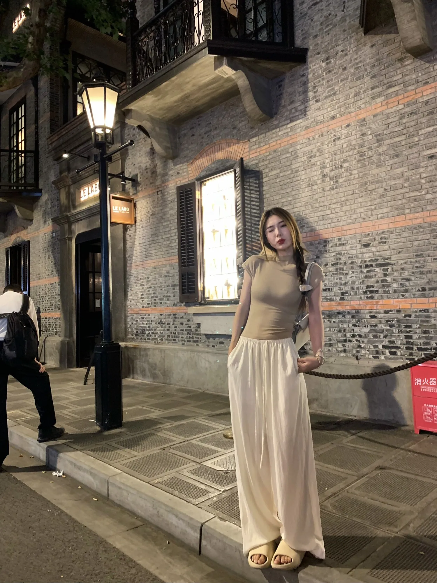 

Comfortable Versatile f High Collar T-irt with Flng Sves by Little Lady Britney Casual Commute Sle Korean Fit