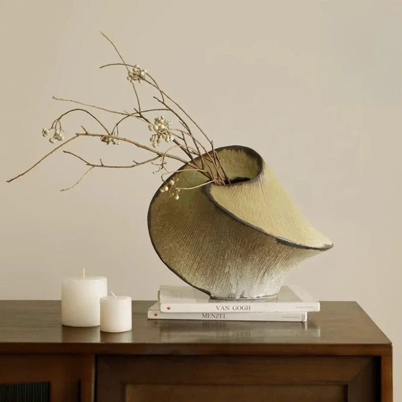 Ceramics Vase Bedroom Aesthetic Decorative Vases Luxury Vase for Dried Flowers Elegant Room Ornaments Modern Home Decorations