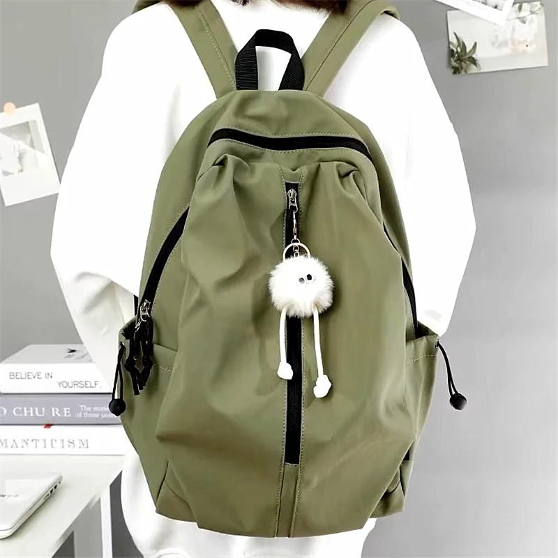 Fashionable Large Capacity Backpack for Students Lightweight Travel School Bag Simple Design College High School Backpack