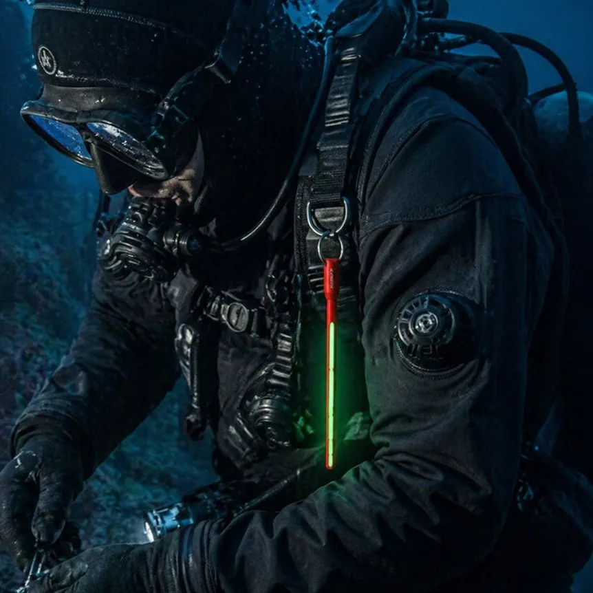

Diving Glow-in-the-dark Stick Multi-color Cycle Waterproof Night Diving Signal Stick for Underwater Environment Identification