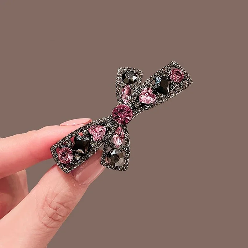 High-end Lila Kristall Strass Hohl Bogen Haarnadel frauen Pony Seite Clip Entenschnabel Clip Einfache Koreanische Stil Haar zubehör