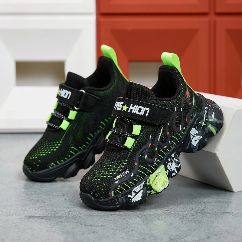 2025 Hot Selling Autumn Breathable Mesh Childrens Sports Shoes Rebound Comfortable Running Shoes Campus Versatile Casual Shoes view 3