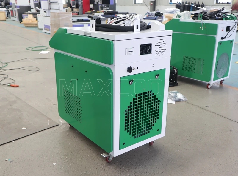 Maxcool 300W JPT Pulse Laser Removal Fiber Laser Cleaning Machine For Wood Varnish Paint Rust Oil