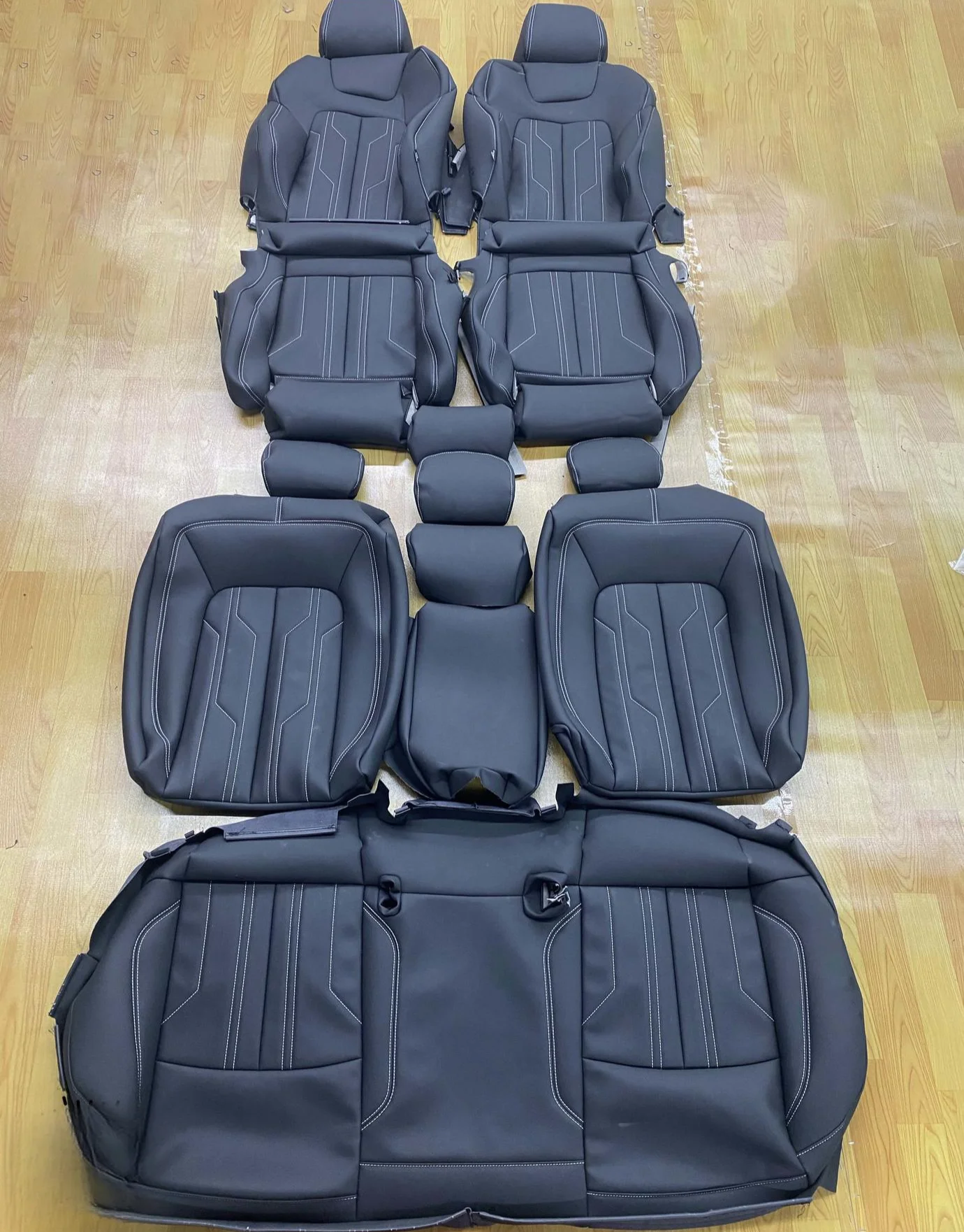 High Elastic Auto Seat Protector Full Set Car Seat Covers for Audi Q2 Q5 FY Q7 4M A4 B9 A6 C8 Leather Car Interior Accessories