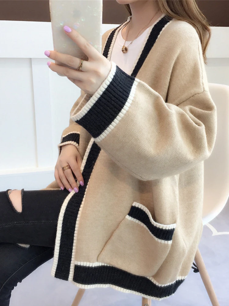 Women\'s Cardigan Knitted Korean Fashion Stripe Wool Sweater for Women Winter Long Sleeve V-neck Casual Knitwear Coats Female