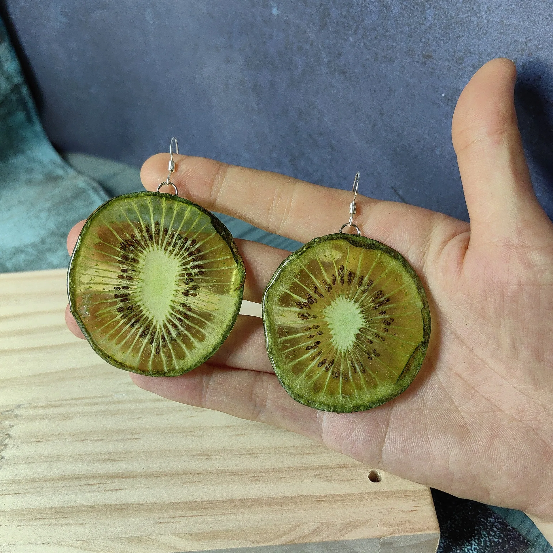 Natural Fruit Slice Series Plant Earrings Cute Kiwi Earrings Epoxy Resin Natural Lemon Earrings Real Fruit Chip Jewelry Custom