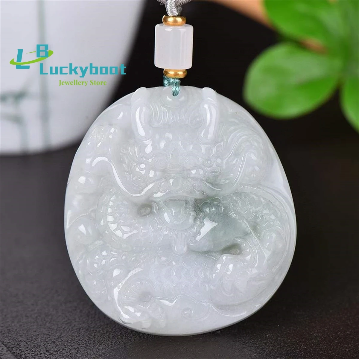 Natural Tianshan Cuiji Xianglong Pendant is Simple Personalized Fashionable Exquisite and Versatile for Men and Women