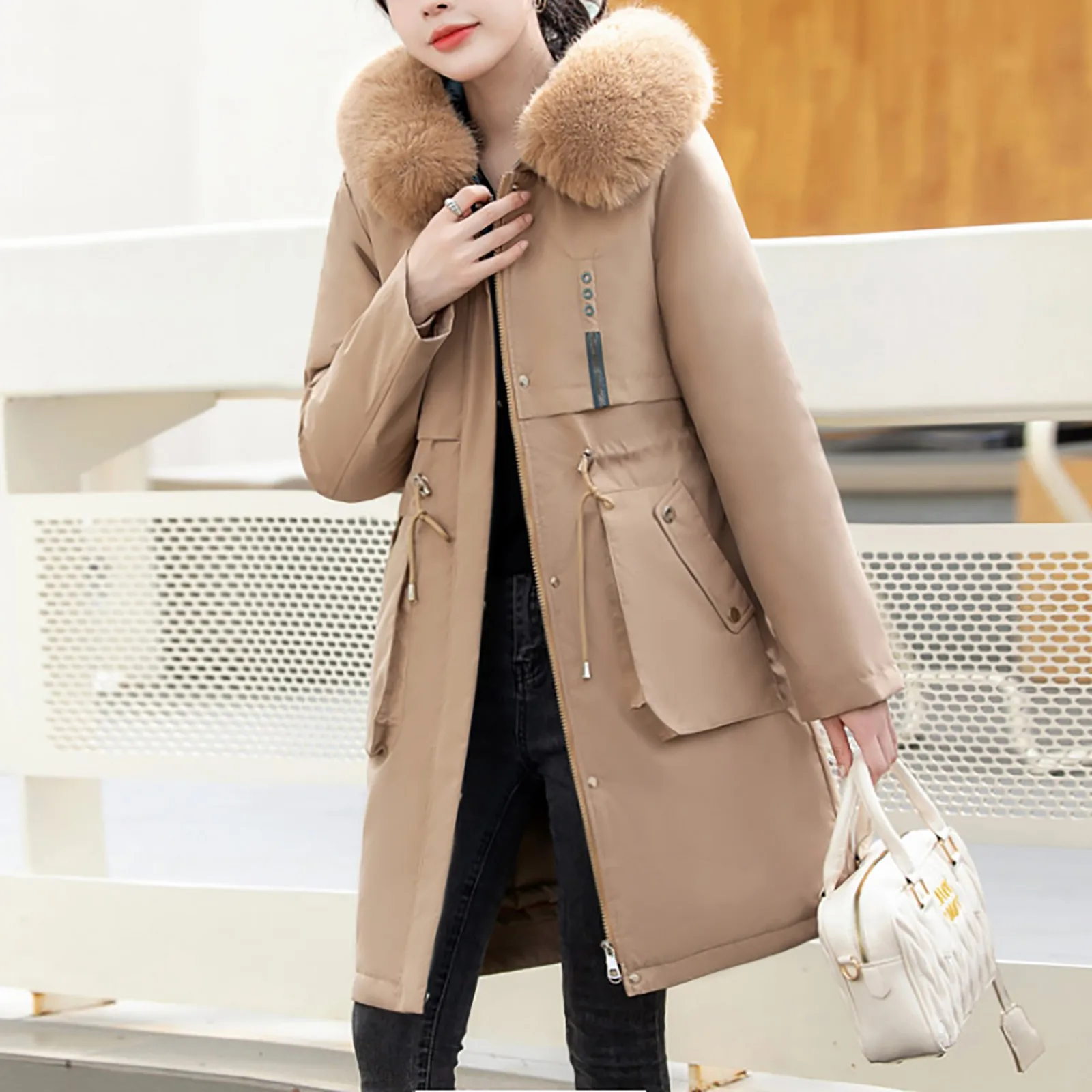 Women's Winter Coat Thick Artificial Fur Filled Parka Detachable Puff Coats Female Snow Outerwear 2025 Winter Outdoor Wear