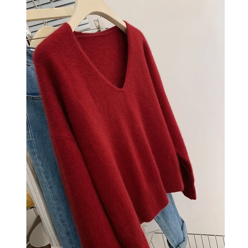 

Women's Autumn Winter Inner Wear Base Shirt Lazy Style High-End Knitted Shirt Red New Year V-Neck Raccoon Fleece Sweater
