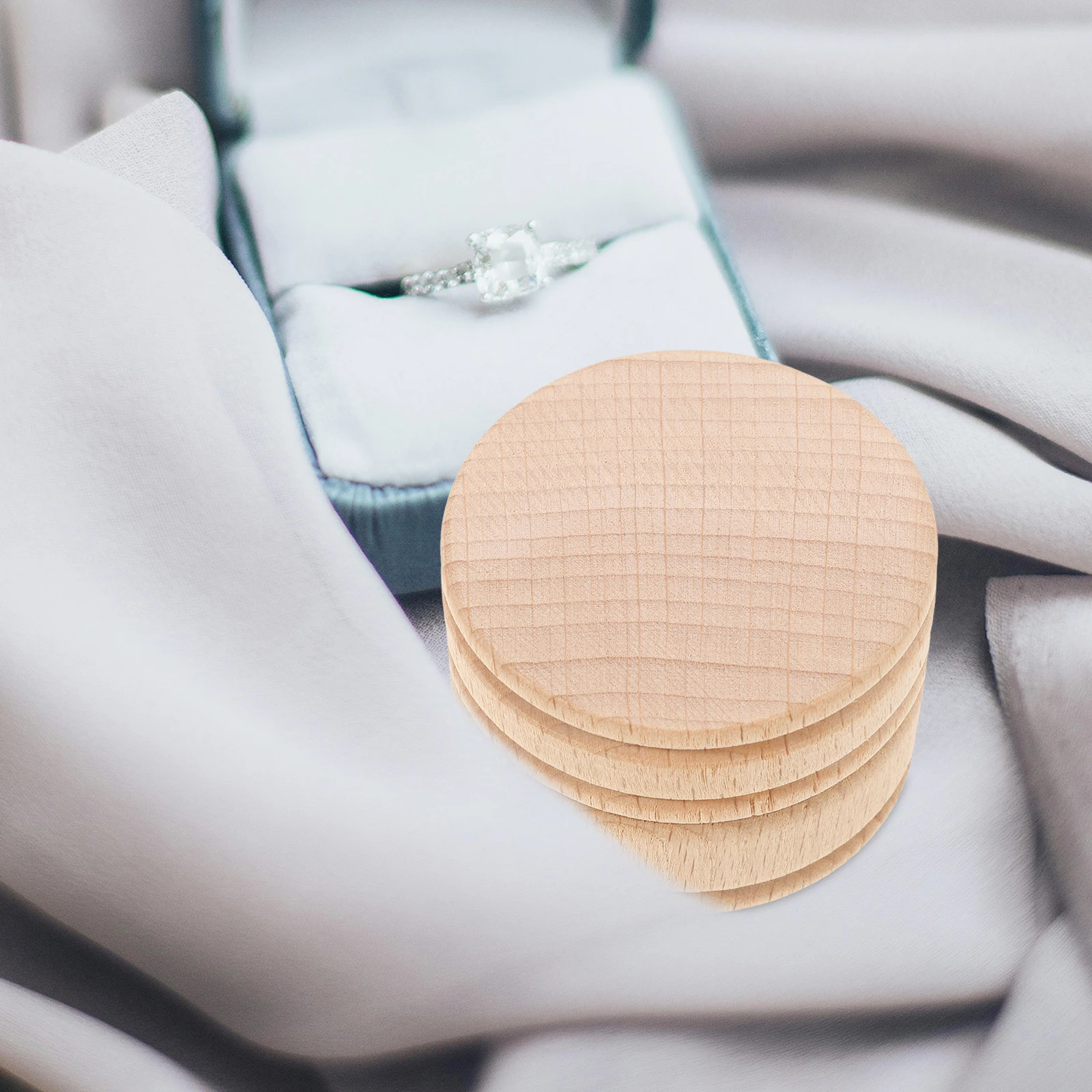 

Natural Wood Round Jewelry Storage Box For Rings Proposal Wedding Day Ring Bearer Baby Shower Candy Favor Card Organizer