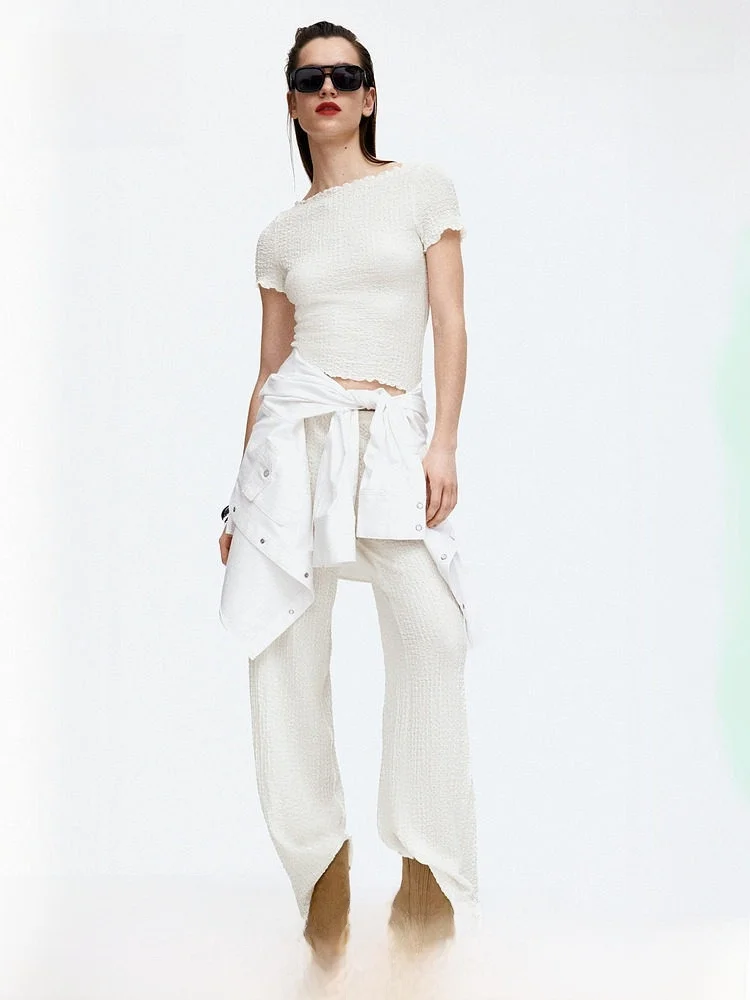 

H&M Women's T-irt Spring Casual Sle One-oulder Pleated ort-Sve Casual Fit Pure Color Top Faion Trend