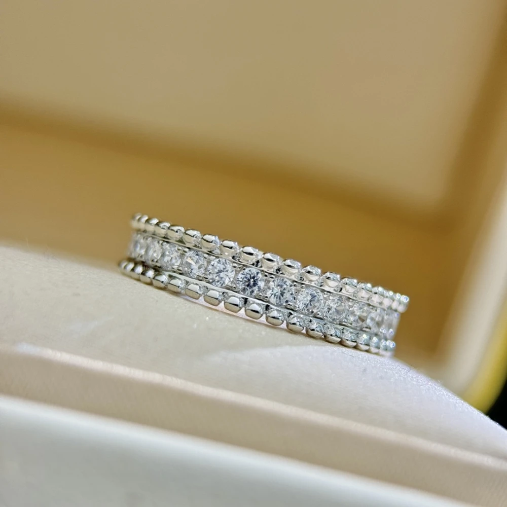 The Zircon Bead Edge Ring Sparkles Exquisite Design Unique S925 Sterling Silver Propose Wedding Birthday Gift