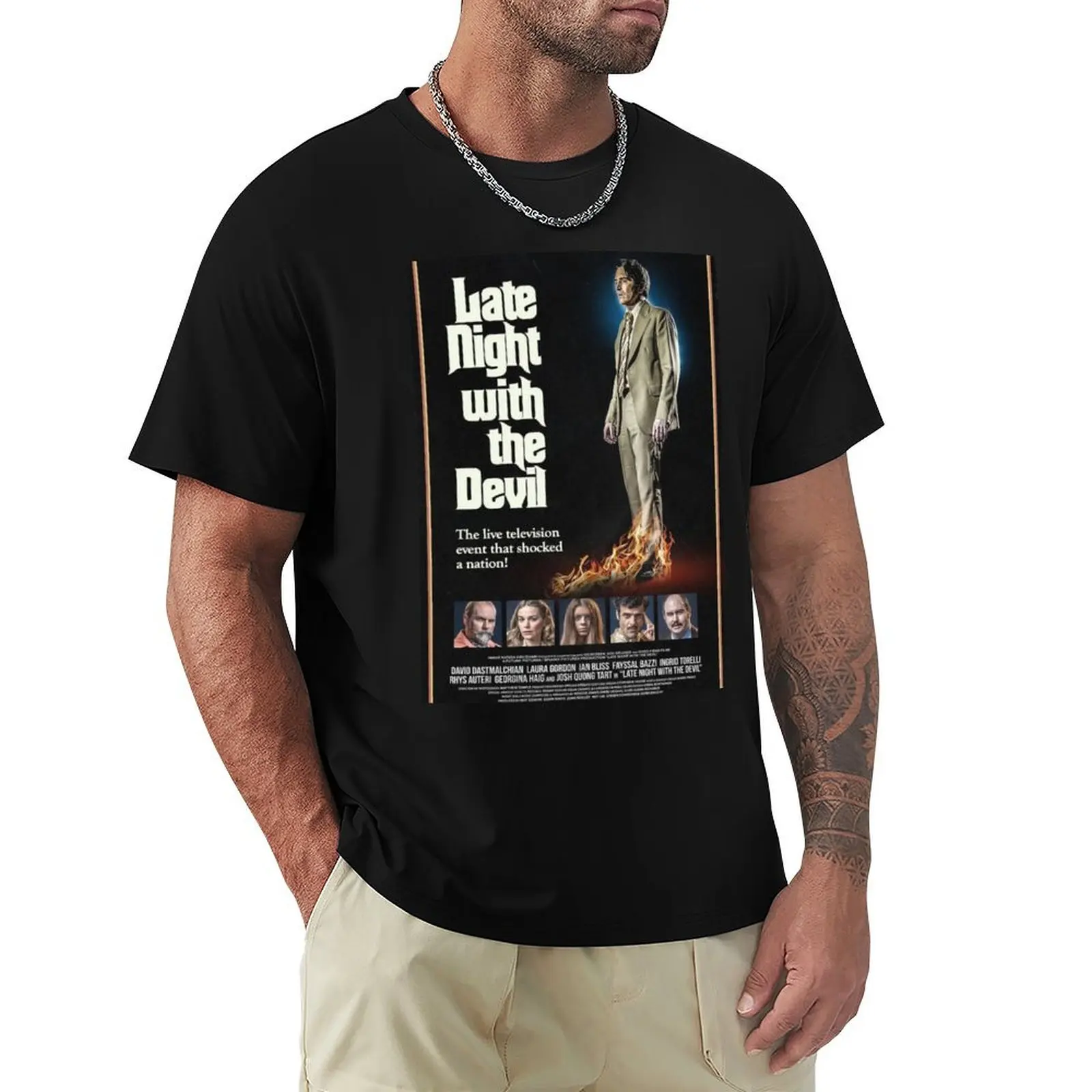 

LATE NIGHT WITH THE DEVIL Official Poster T-Shirt vintage t shirts sweat boys whites blue lock fitted t shirts for men