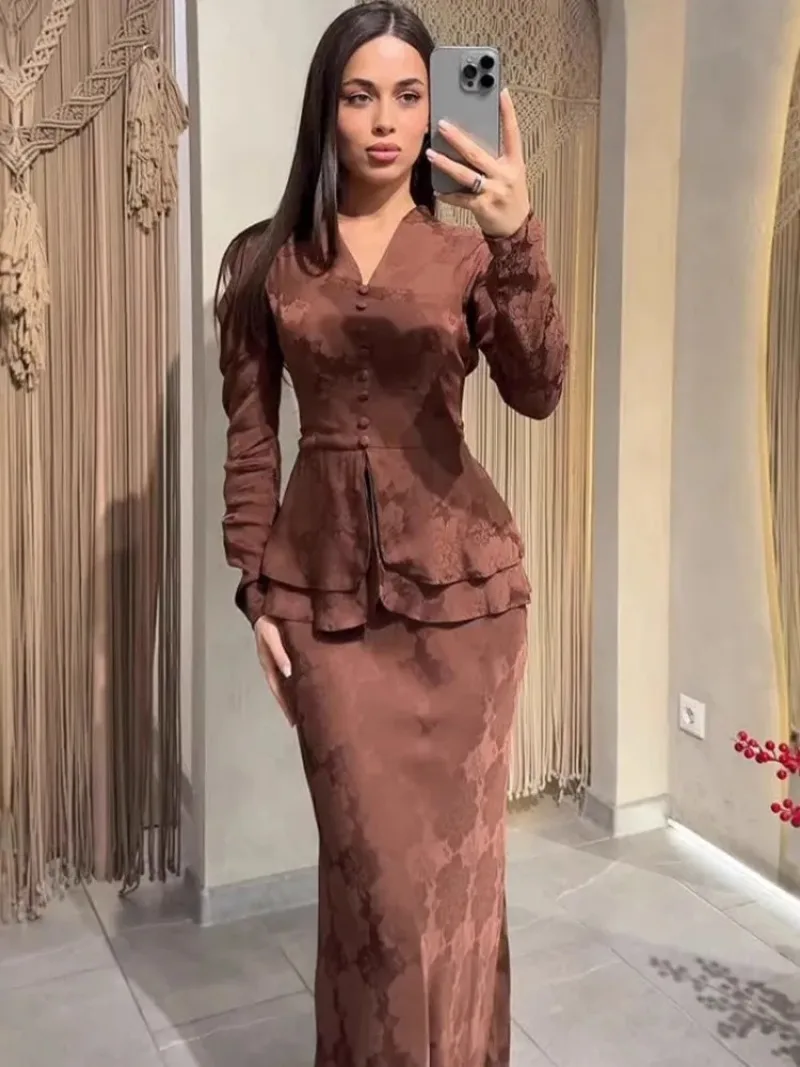 

Europe and America 2025 new cross-border spring retro elegant temperament long sleeved top slim fit long skirt dress for women