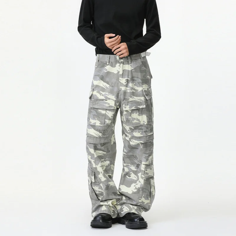 QICHE 2026 Men Camo Denim Cargo Jeans Spliced 3D Big Pockets Adjustable Waist Belt Casual Streetwear Trousers