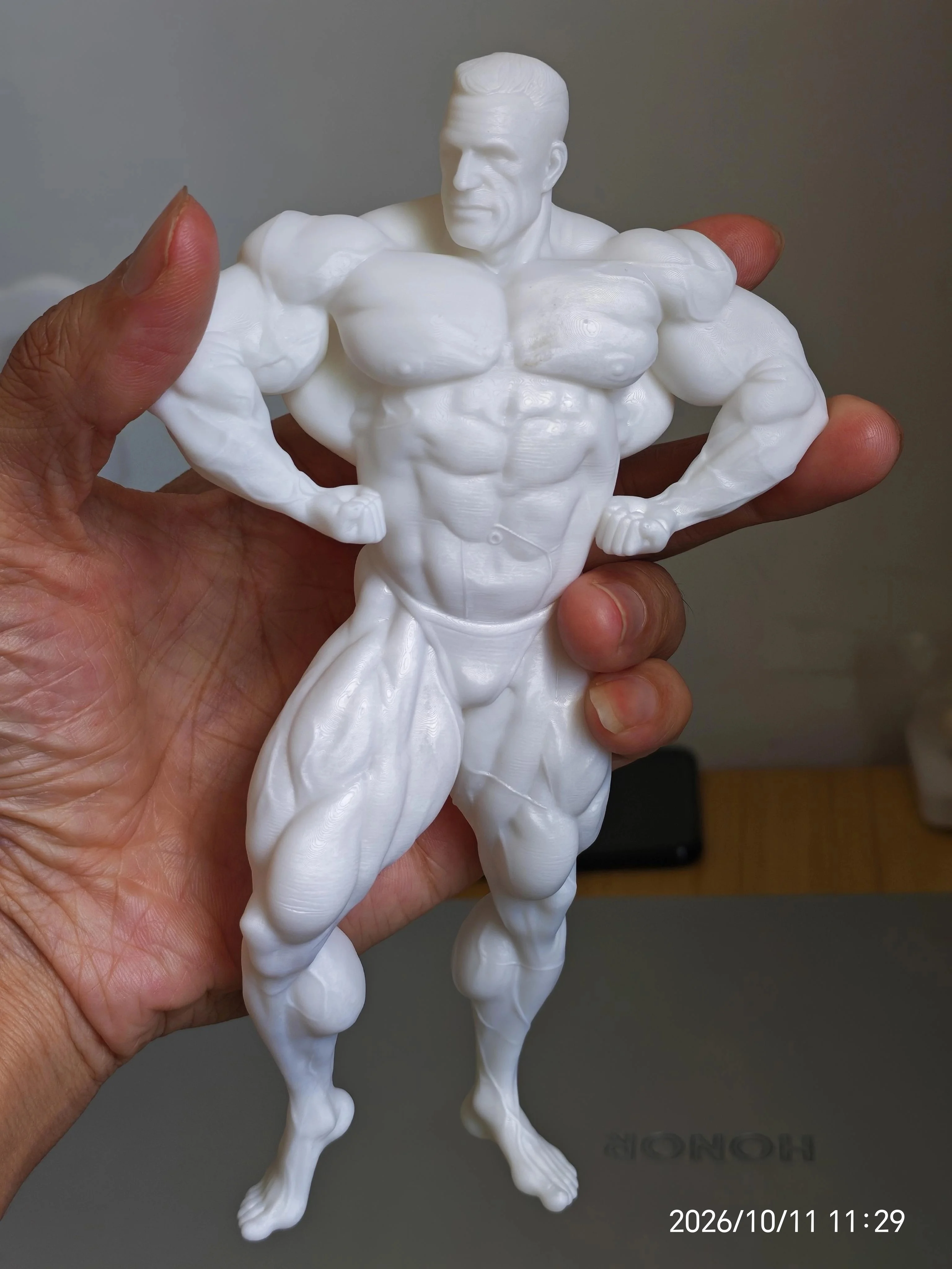 A Muscular Male Statue of A Bodybuilder as A Display Piece for the Entrance of the Gym, 18cm Tall.