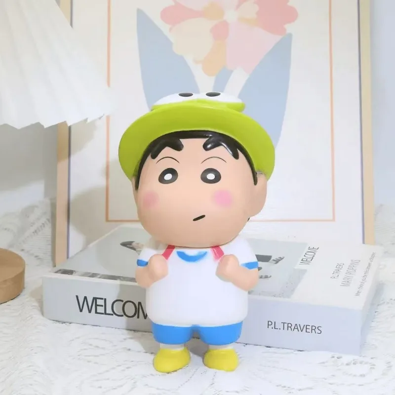 Figurine d'action Crayon Shin-chan de 18cm, Grenouille mignonne, ornements décoratifs pour voiture de bureau, modèle de poupée à collectionner, cadeau
