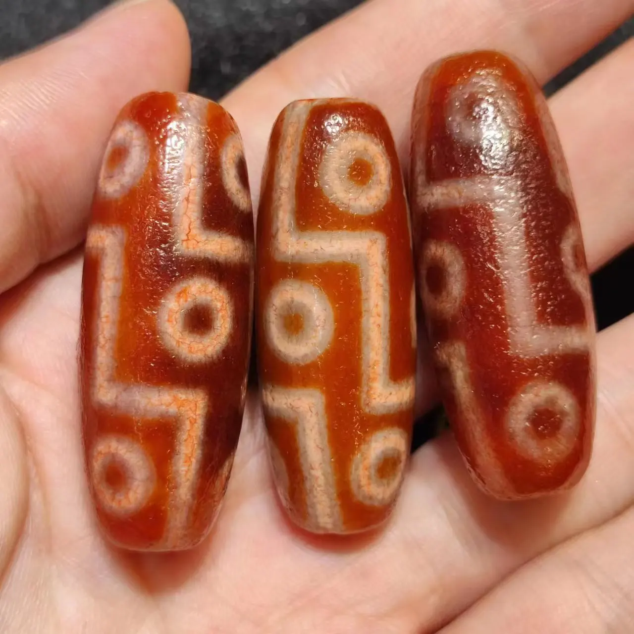 

1pcs/lot natural multi-pattern old agate dzi red Weathering lines Delicate diy Necklace pendant Ethnography Handmade beads taki