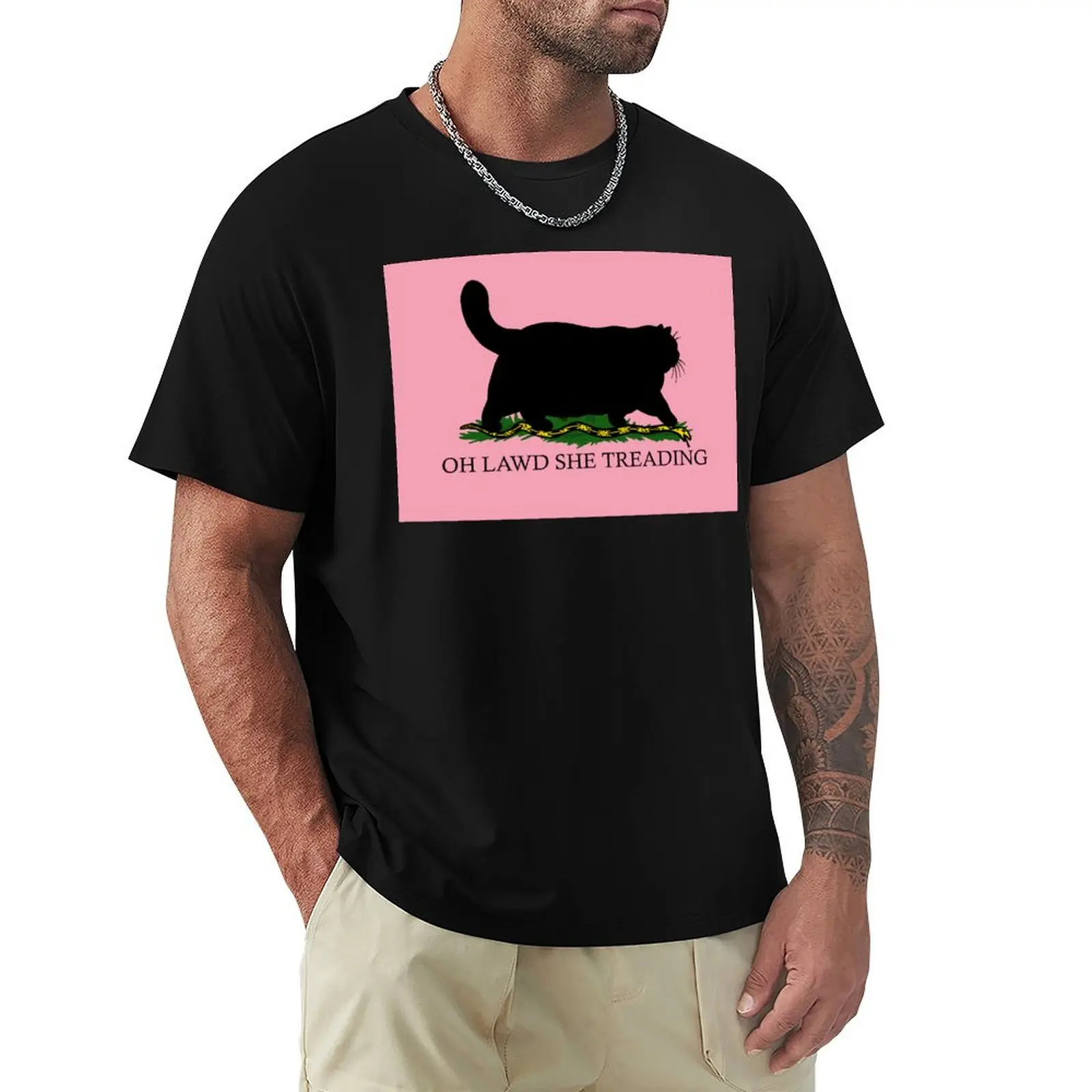 Oh Lawd She Treading Pink Version T-Shirt Big Size Simple T-Shirt
