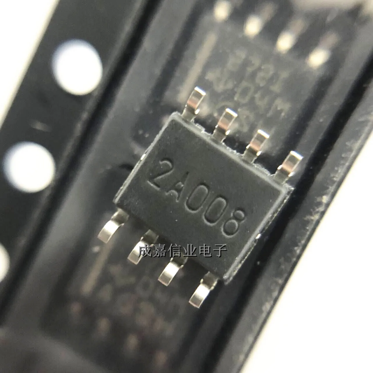 10pcs/Lot TLC272IDR SOP-8 MARKING;272I Precision Amplifiers Dual Prec Op Amp Operating Temperature:- 40 C-+ 85 C