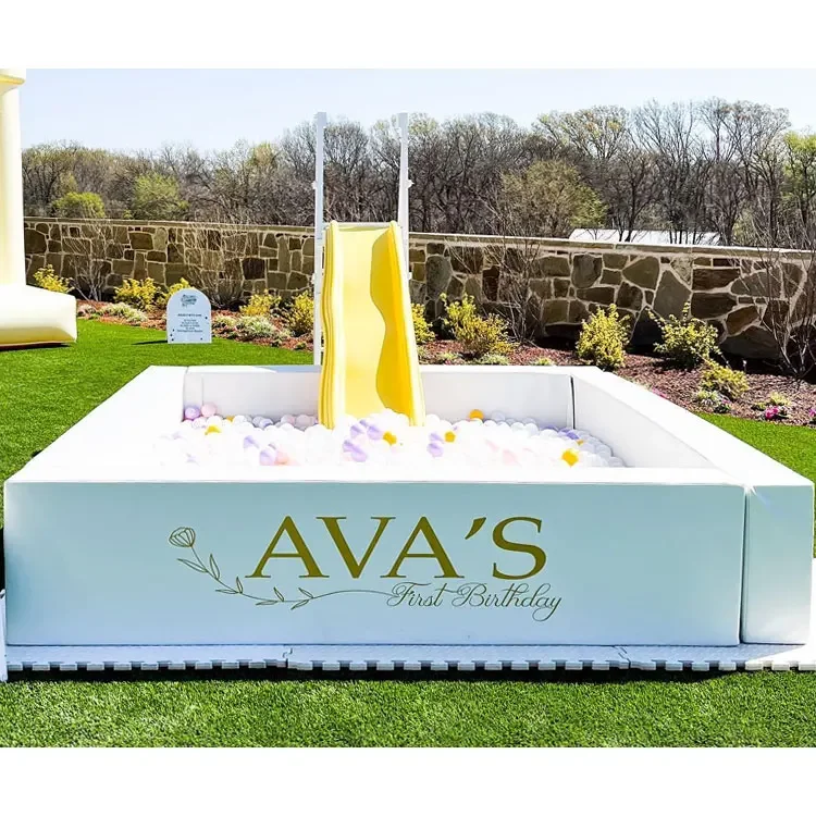 ขายร้อน Ball PIT สนามเด็กเล่นขนาดใหญ่ในร่ม Commerical PARTY เด็ก Soft Play อุปกรณ์โฟมสีขาว Ball PIT พร้อมสไลด์