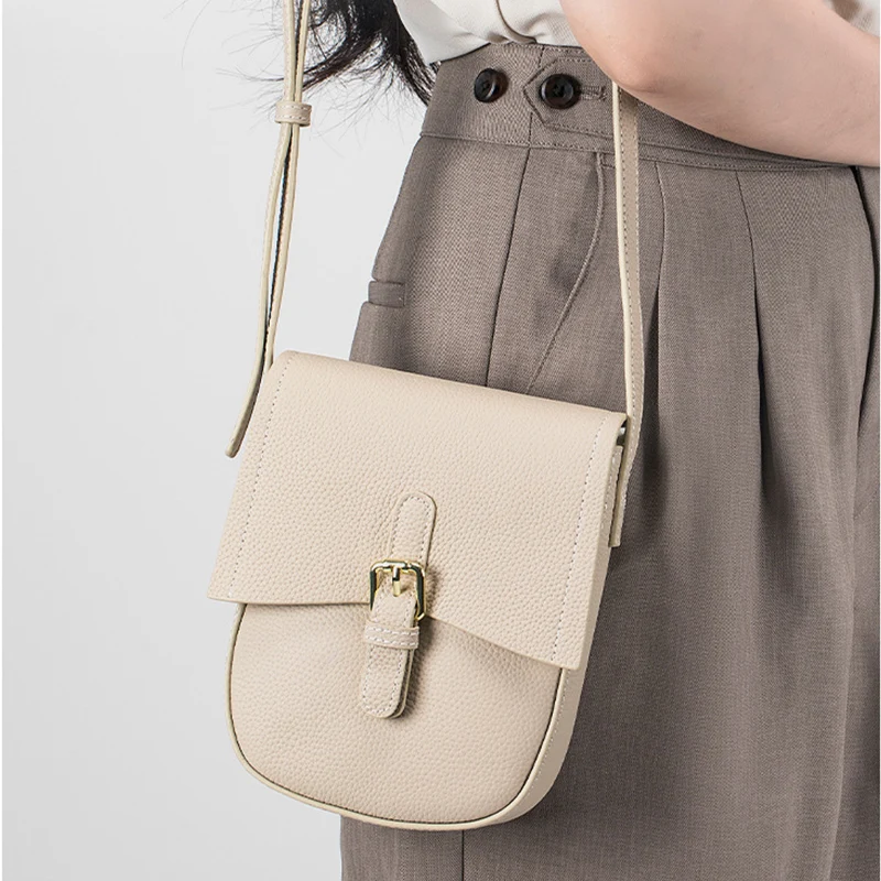 High-Quality Soft Genuine Leather Mobile Phone Bag New Mini Cross-Body Bag Creative Saddle Top Layer Cowhide Shoulder Bag Women