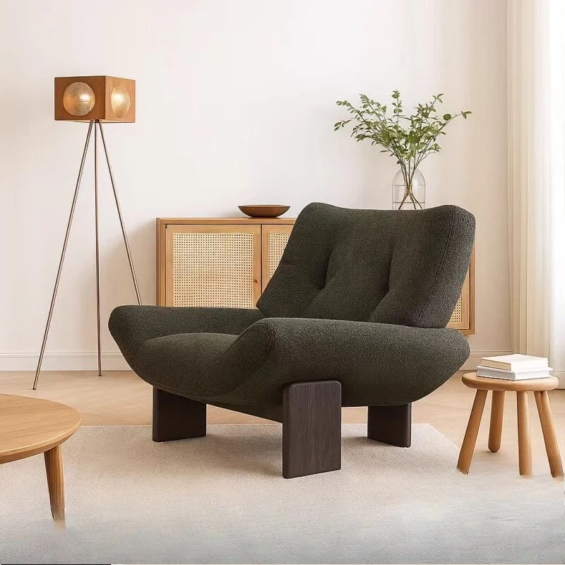 

French medieval single sofa chair solid wood leisure chair hotel living room club reception chair designer