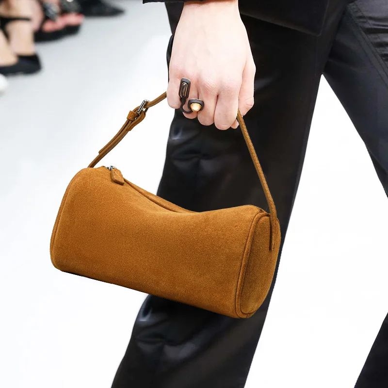 

Сумка Aidani из натуральной замши для женщин, новая модель 2026 года, ретро-цилиндрическая сумка через плечо для телефона, на одно плечо, кроссбоди