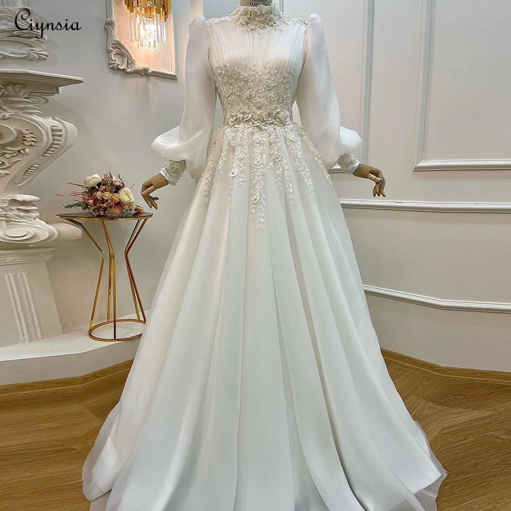 Ciynsia-Robe de mariée musulmane pour les patients, manches longues, col haut, dentelle perlée, fleurs de mariée, arabe, Dubaï, robes de luxe islamiques, nouveau
