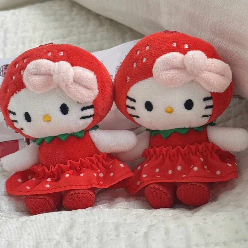 New Cartoon Kitty Plush Keychains Cute Red Strawberry Shaped Kitten Plush Toy Doll Girl Backpack Pendant Hanging Decorative Gift