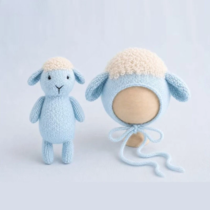 Newborn Photography Props 2027 Cute Sheep Handmade Knitted Hat with Lamp Doll 2pcs Photo Accessories for Studio Photoshoot