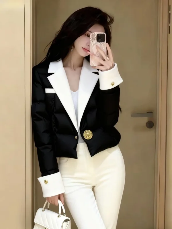 

Утепленная черная хлопковая куртка для женщин: модная зимняя верхняя одежда, теплая, высококачественная, для повседневной носки, в корейском стиле, свободного кроя