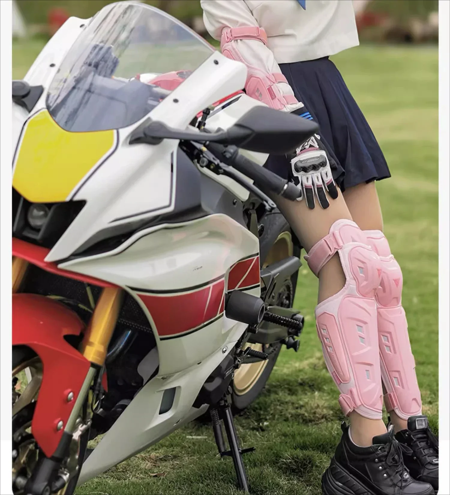 

Motorcycle protective gear locomotive, riding anti-drop knee pads, windproof and warm in all seasons, female rider