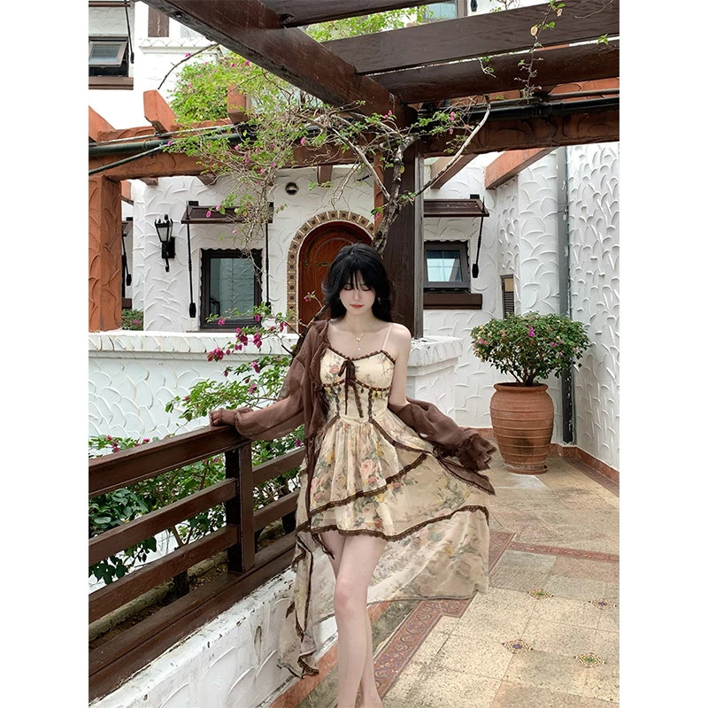 Abito longuette irregolare vintage Donna Boho Vacanza Abiti floreali con cinturino per spaghetti Festa estiva Coreano Ruffles Abiti aderenti Nuovo