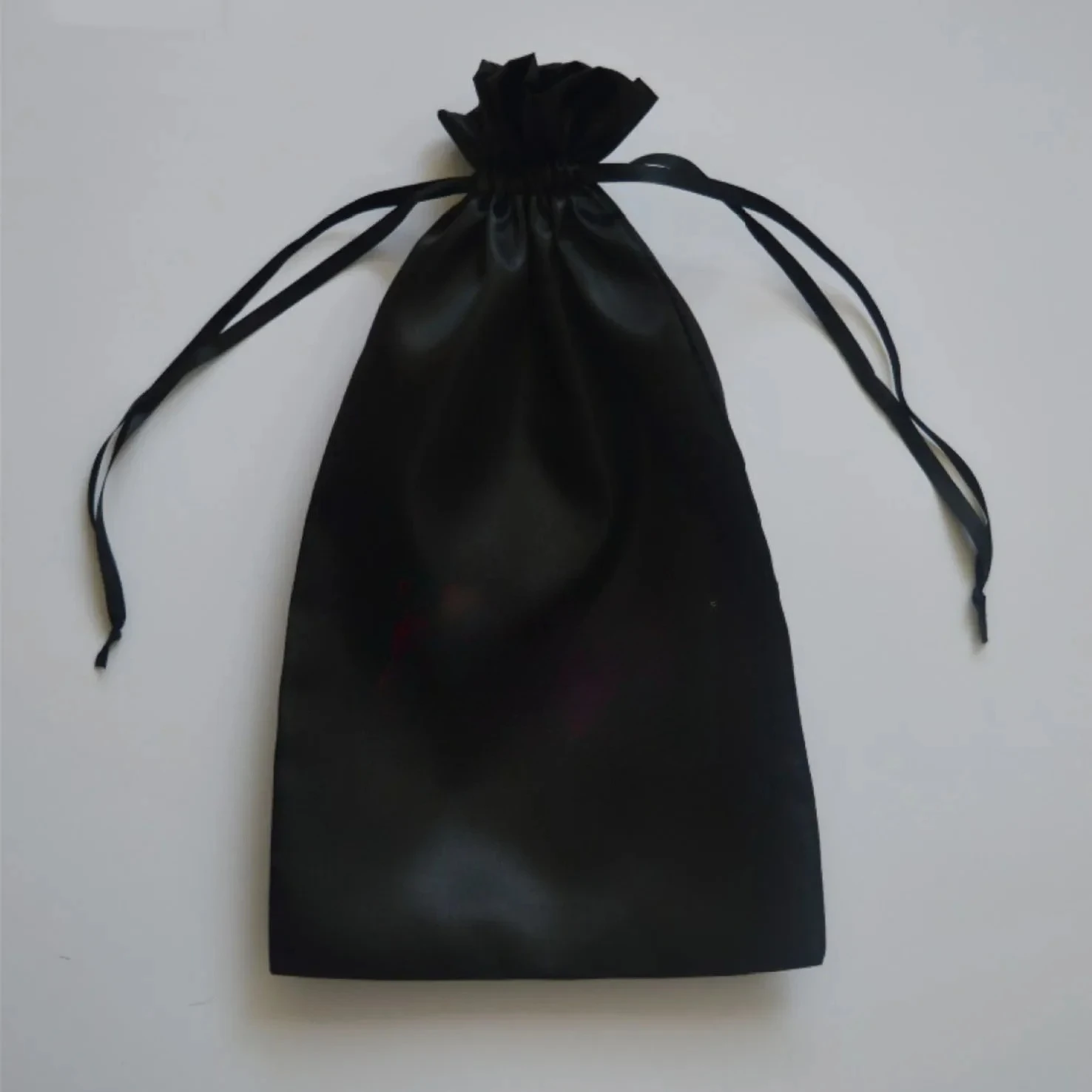 

100PCS Satin Cosmetic Bags Packaging Jewelry Makeup Silk Drawstring Pouches Pocket Party Gift Storage Sachet Print Logo