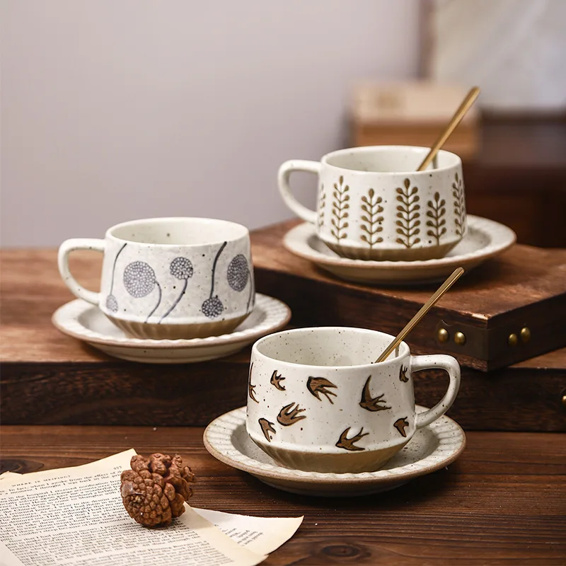 Vintage Cup Hotel Coffee Cup Set Japanese Ceramic Cups and Plates Latte Cups with Simple Floral Milk Tea Mug Coffee Mugs