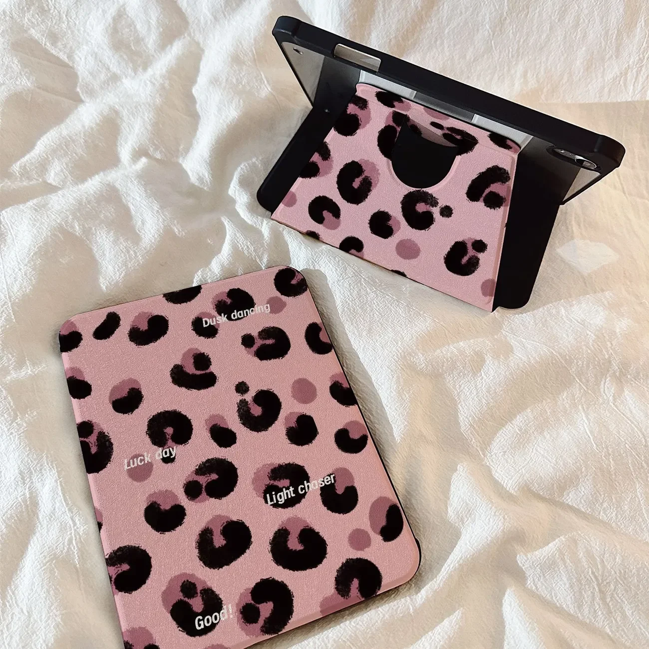 Pink Leopard Print Stripe Y2K Cover For iPad Pro 13 11th M5 M4 12.9 A16 10 8 7 9th 10th For Ipad Air 11 M2 M3 Mini Tablet Case