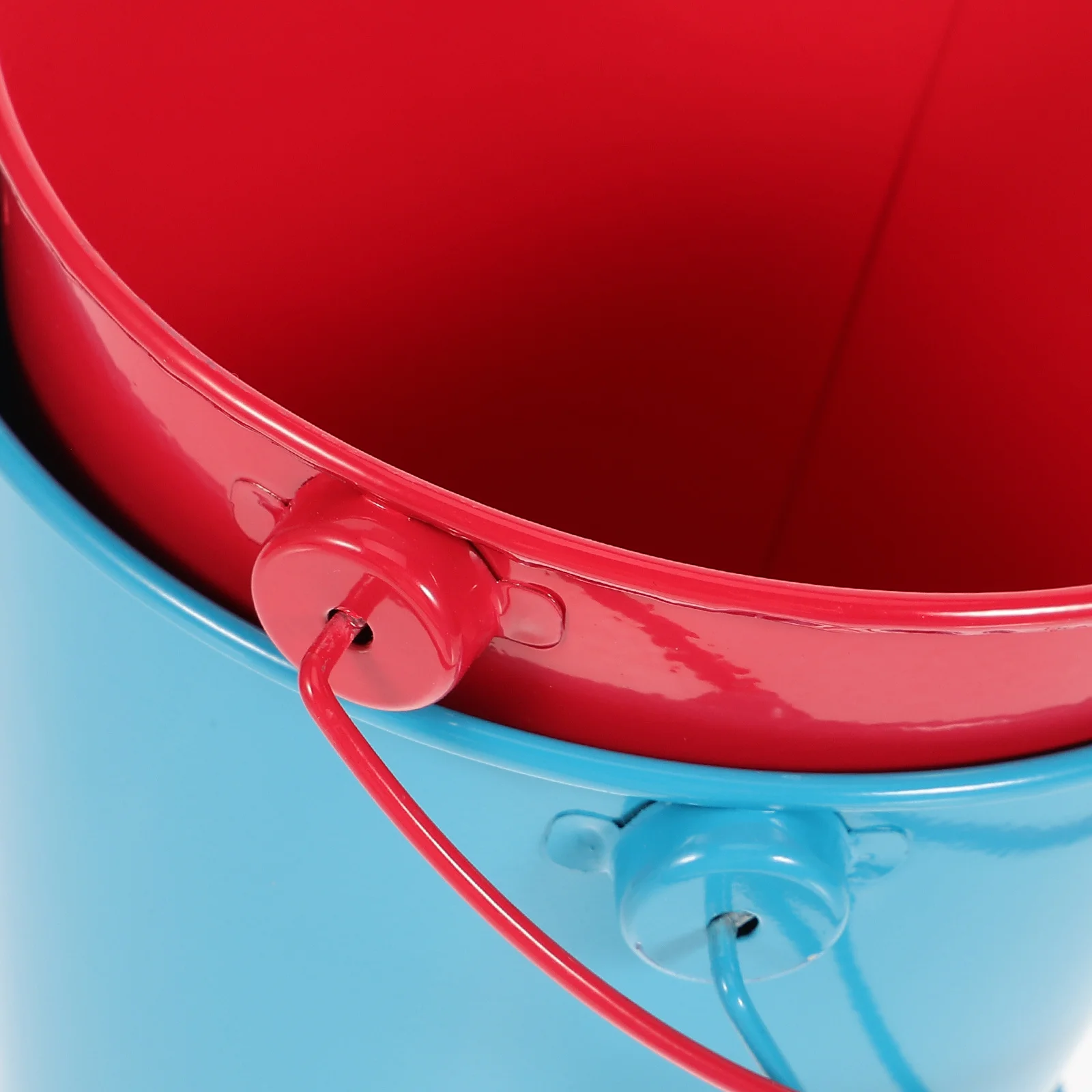 

6Pcs Iron Hanging Flower Pots Balcony Garden Mini Metal Buckets Mixed Color Planters Wall Flower Holders Iron Hanging Bucket