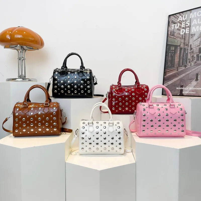 

2025 Autumn Niche Shoulder Bag, Fashion Crossbody Purse for Women, Minimalist Chic Sling Bag, Versatile Top Handle Bag​