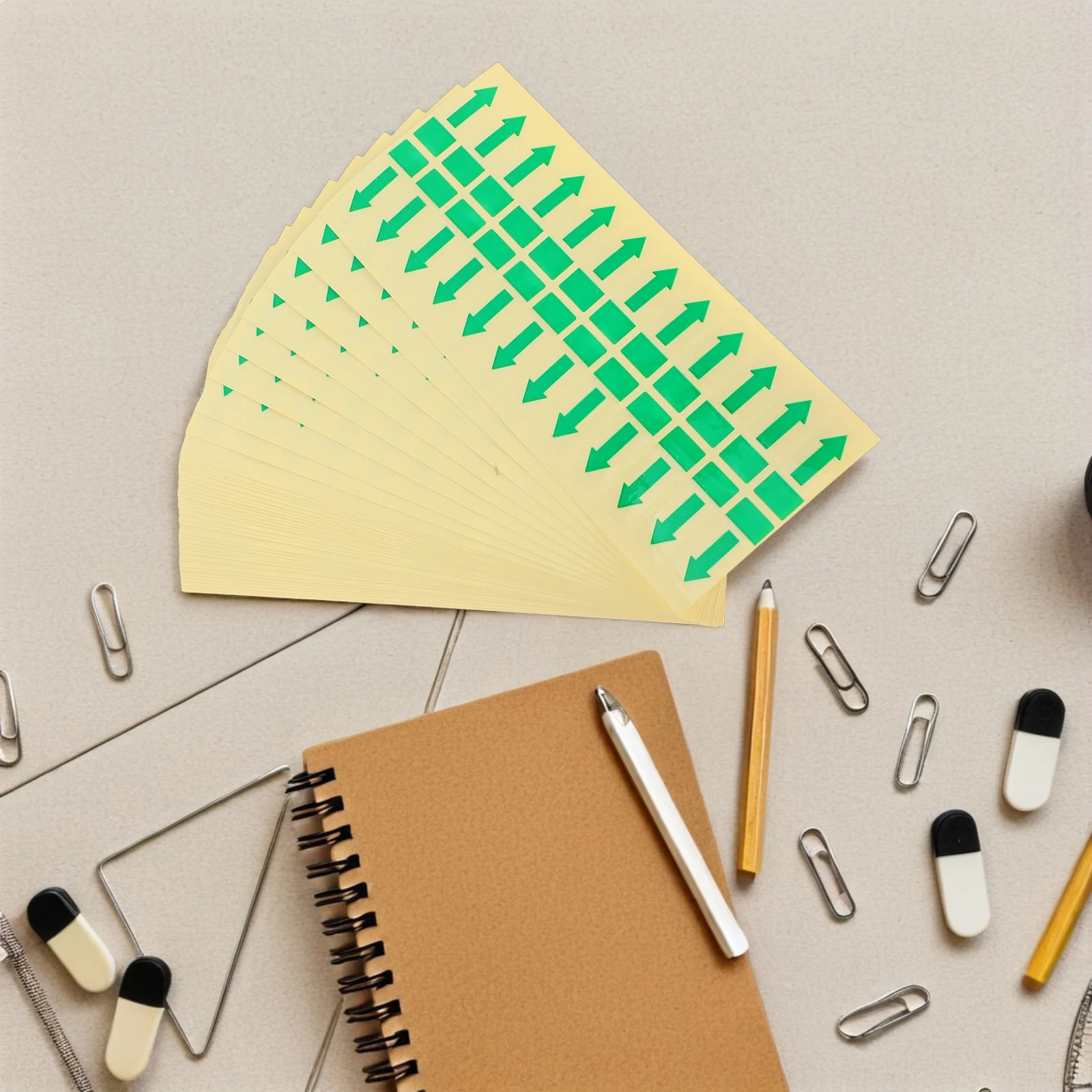 

1000pcs Sealing Labels Transparent Red Arrow Adhesive Tape for Bags Envelopes Garbage Trash Directional Marking Stickers