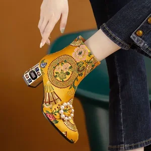 8 en çok satılan-çizme-çiçekler no. 3