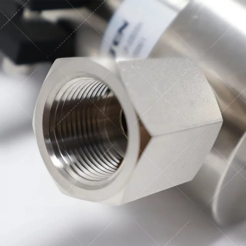 نوع المنظم 3750PSI في 0-600 رطل لكل بوصة مربعة خارج 316 منظم ضغط من الفولاذ المقاوم للصدأ 1/2IN NPT #5