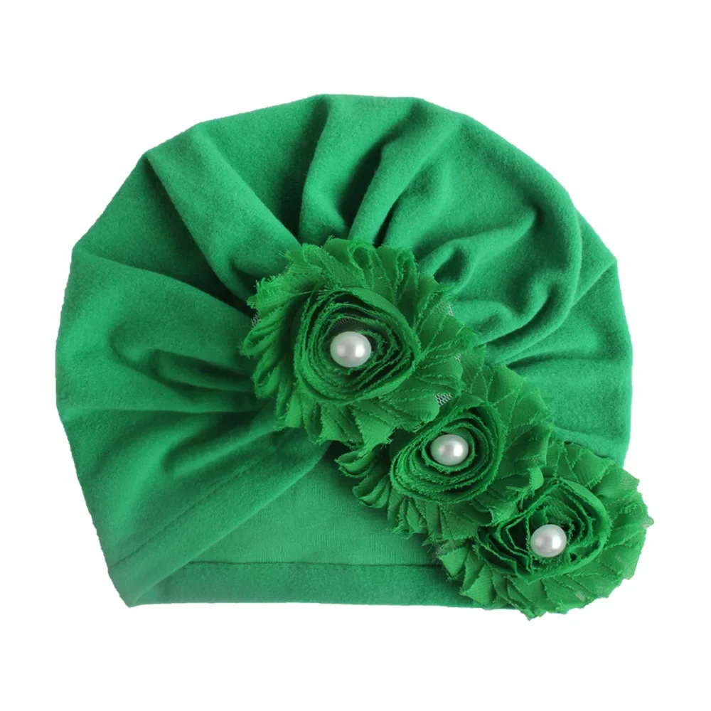 Simpatici berretti neonato con perle fiori in Chiffon misto cotone Kont turbante ragazze elastico Beanie Hat accessori per capelli per bambini