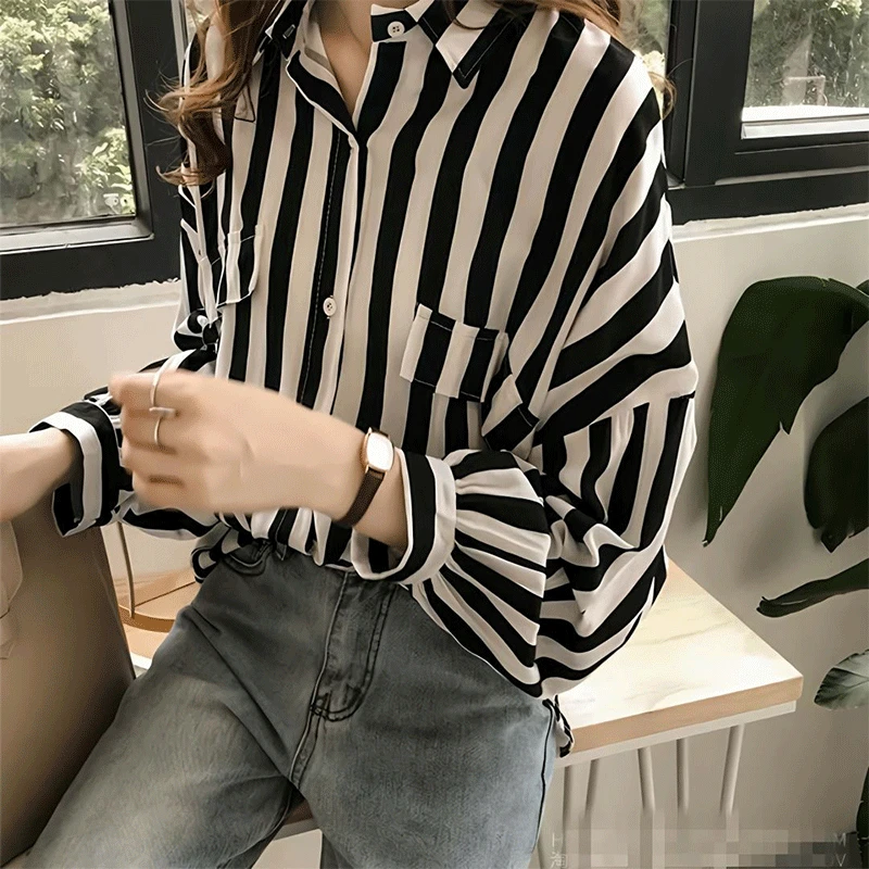 2024 New Summer Korean Style Retro Elegant Fashion Loose Casual Women\'s Shirt Striped Pockets Button Lapels Long Sleeve Y2K Tops