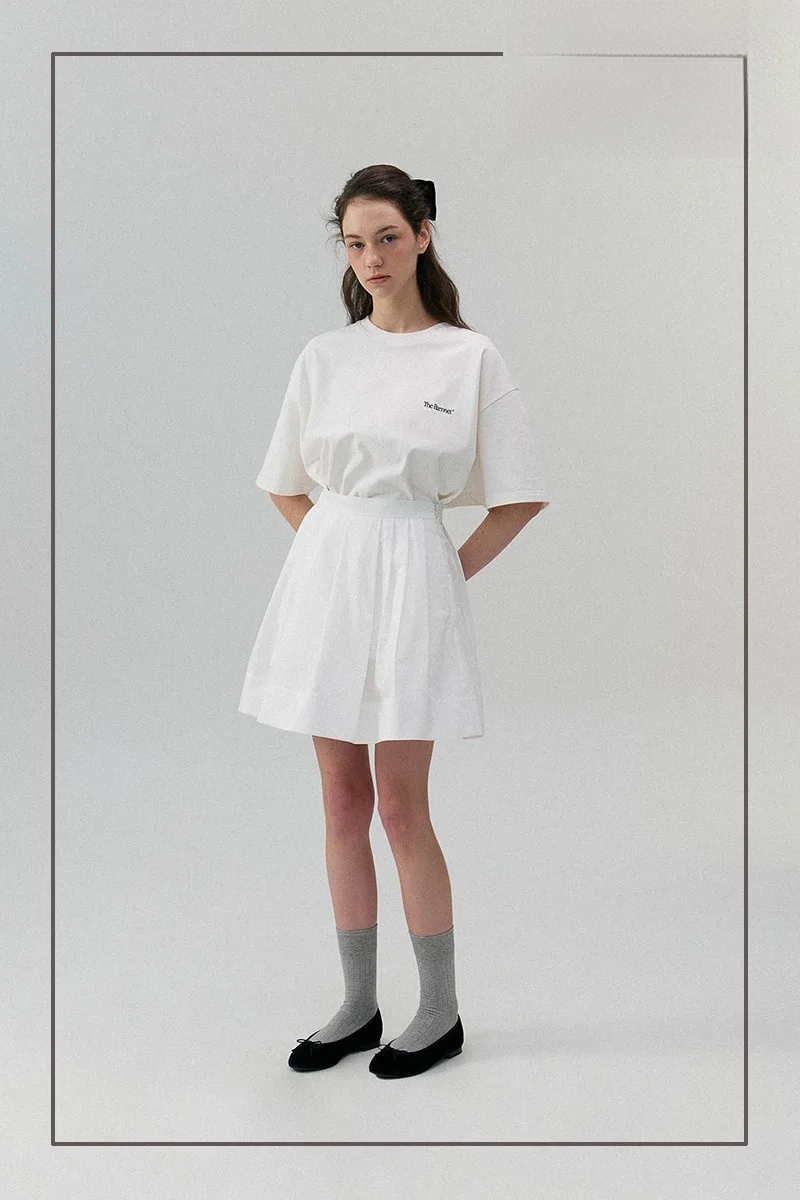 

Новая летняя однотонная футболка с принтом логотипа, с коротким рукавом и круглым вырезом, повседневная, из 100% хлопка, универсальная базовая футболка