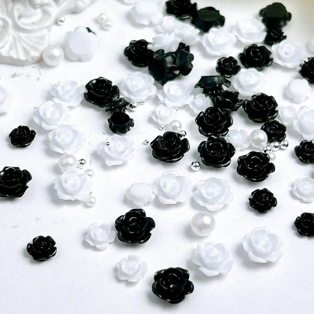 1 حقيبة متعددة الألوان روز كاميليا مختلط مسمار الفن سحر صغير اللؤلؤ الاصطناعي الصلب الكرة الحد الأدنى أزهار مسمار الزينة DIY بها بنفسك #5