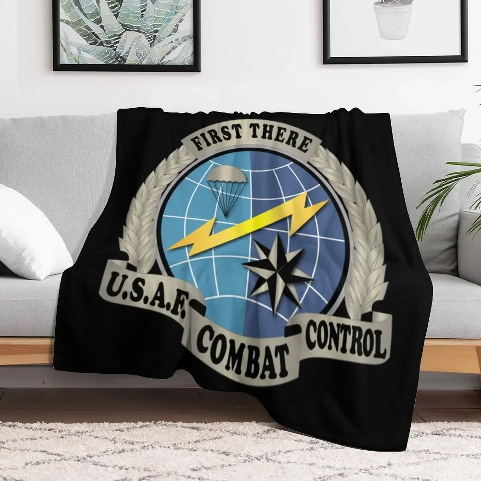 

USAF - Combat Controller Badge No TxtShirt Throw Blanket Bed Fashionable Flannels Soft Plush Plaid Bed Blankets