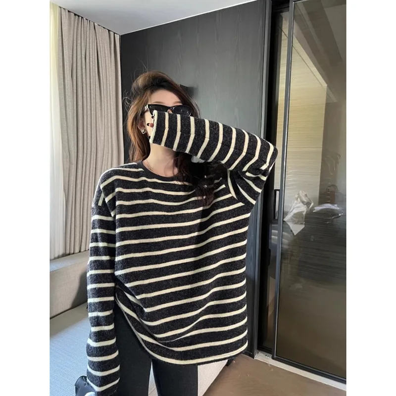 

Loose Fit Slimming Long Sleeve Striped T-Shirt For Women Versatile