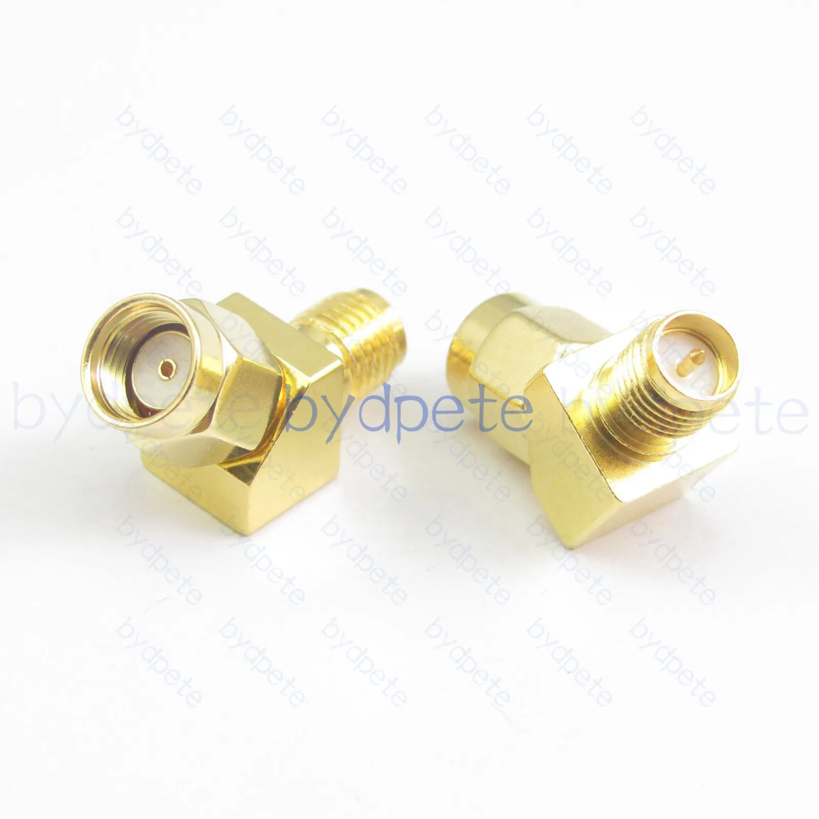 

RP-SMA Male to RP-SMA Female Adapter Connector 45 Degree 135 Angle for FPV 50Ohm Tanger