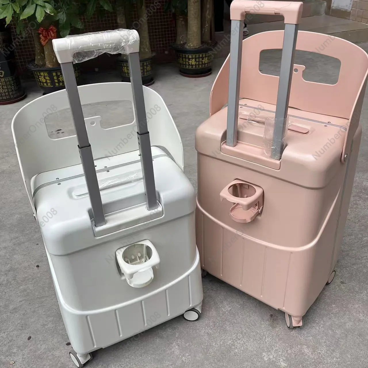 New Kids Ride On Suitcase, Lightweight Durable Carry On Luggage with Pull Handle and Wheels, Child Travel Trunk Sit On